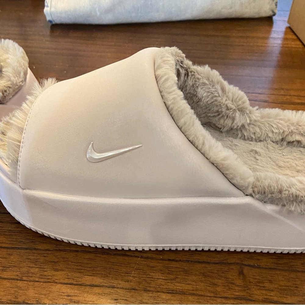Nike clam Elevation Cozy Pink with tan  Fur-Lined Slides Women's SZ 8 - Picture 11 of 12
